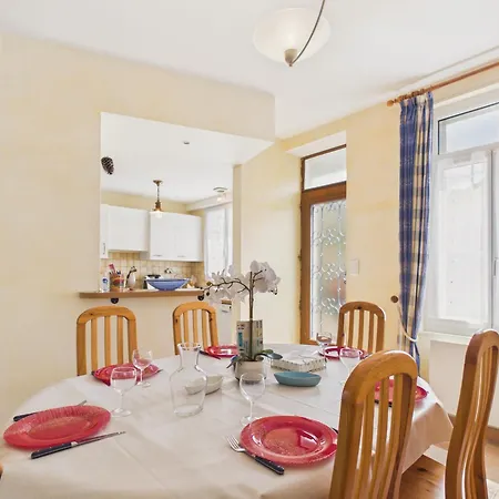펜션 Maison Proche Centre-ville Et - 6 Pers *